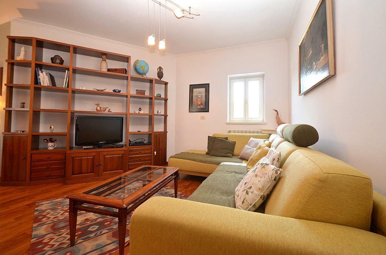 Holiday Home Sverko Novigrad Istria Exterior foto